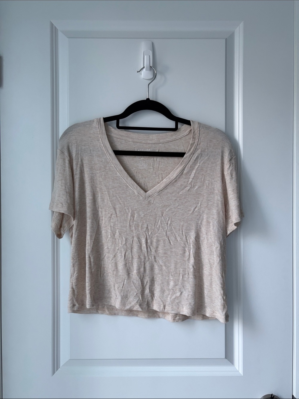 American Eagle V-Neck Cream Ribbed Top